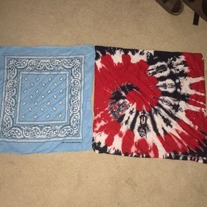 Blue Bandana on Left